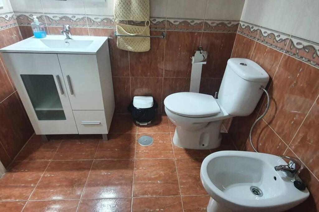 Apartamento Carranque Malaga Bagian luar foto